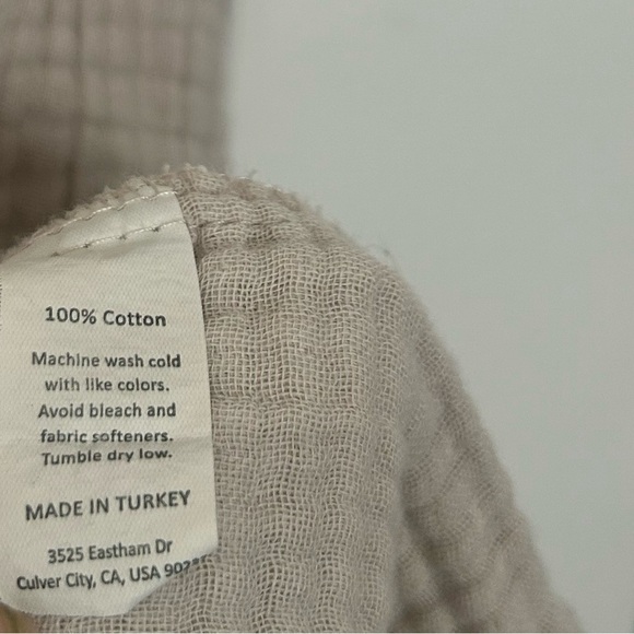 Parachute Cream Robe - Picture 12 of 13